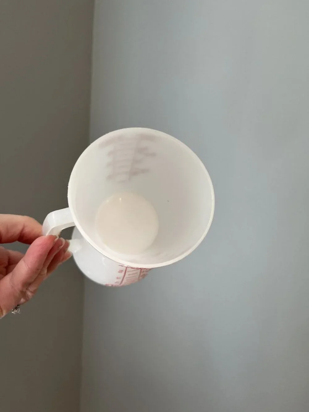 Vintage Tupperware Double-Sided Measuring Cup Hourglass Design 1 Cup 8 Oz Wet/Dr